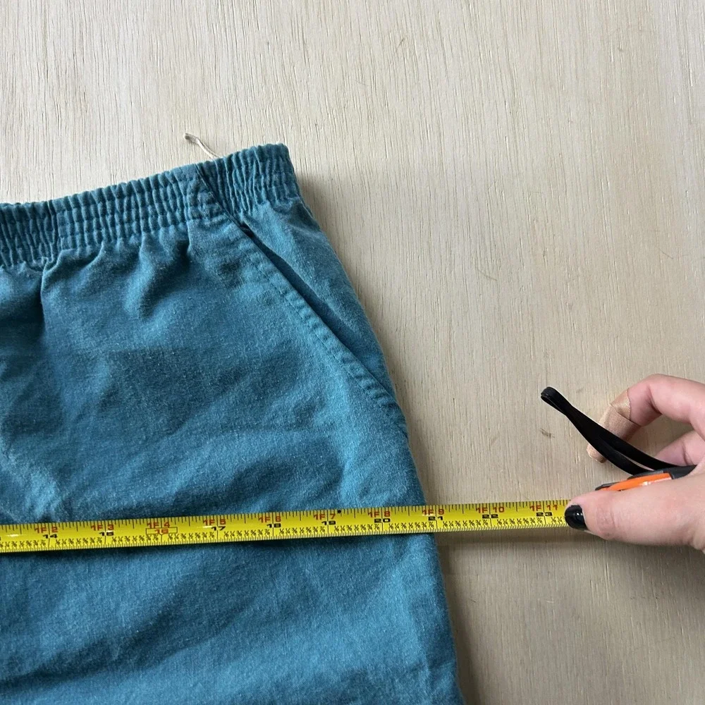 Vintage Action Scene Micro Shorts Womens 32 Blue Elastic Waist 2 Inseam Summer